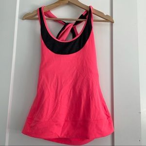Lucy Tank Top Athletic Built In Bra Scoop Neck